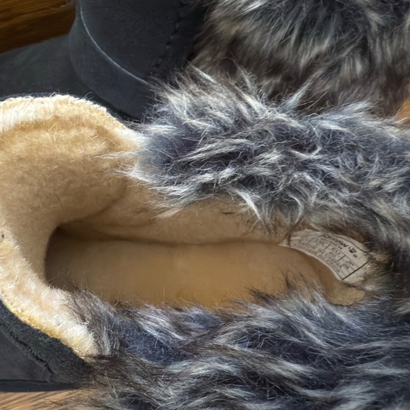 BearPaw Blue Konnie Boots Suede and Shearling 9 NWT - Picture 6 of 7